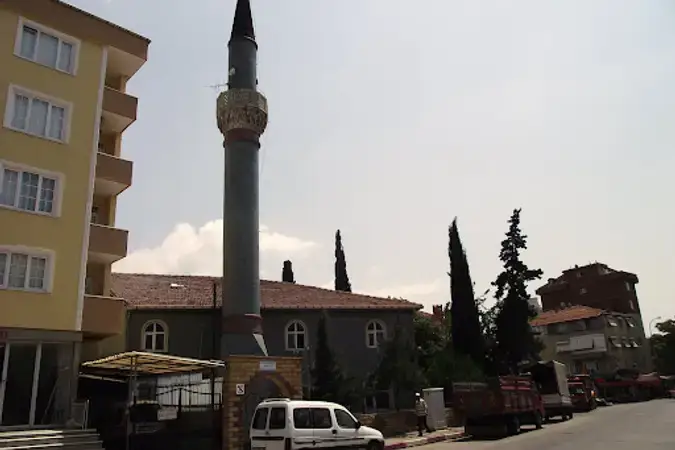 İstanbul Kartal Karlıktepe Rahman Cami kapak görseli