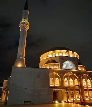 İstanbul Kartal Yıldızlar Batı Yakası Cami kapak görseli