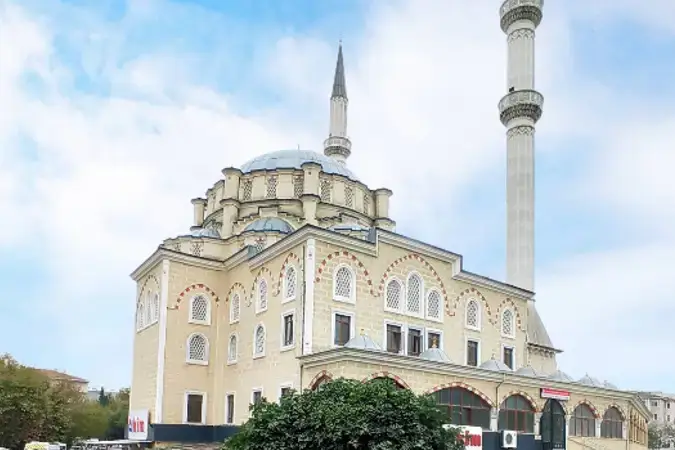 İstanbul Küçükçekmece Konutbirlik Ehli Beyt Cami kapak görseli
