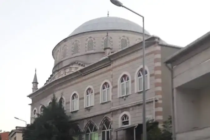 İstanbul Küçükçekmece İkitelli Parseller Merkez Cami kapak görseli
