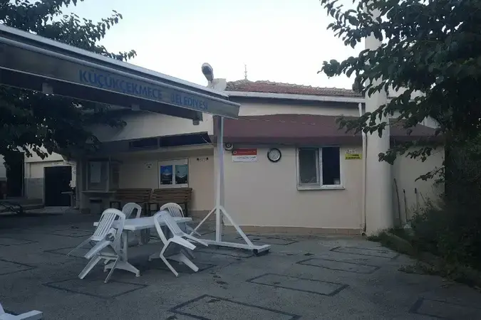 İstanbul Küçükçekmece Penyeluks Cami kapak görseli