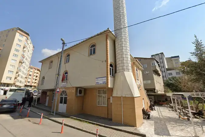 İstanbul Maltepe Narlı Cami (Narlıdere Cami) kapak görseli