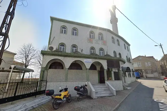 İstanbul Maltepe Gülsuyu Gül Cami kapak görseli