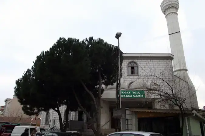 İstanbul Maltepe Şehir Ömer Halisdemir Cami kapak görseli