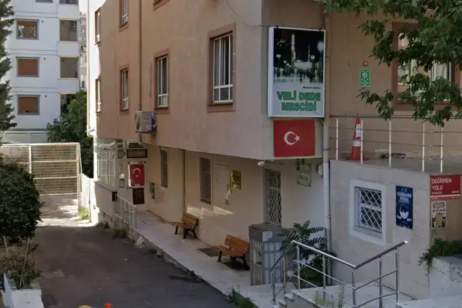İstanbul Maltepe Veli Dede Mescidi kapak görseli
