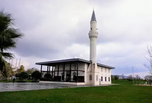 İstanbul Maltepe 15 Temmuz Şehitleri Cami kapak görseli