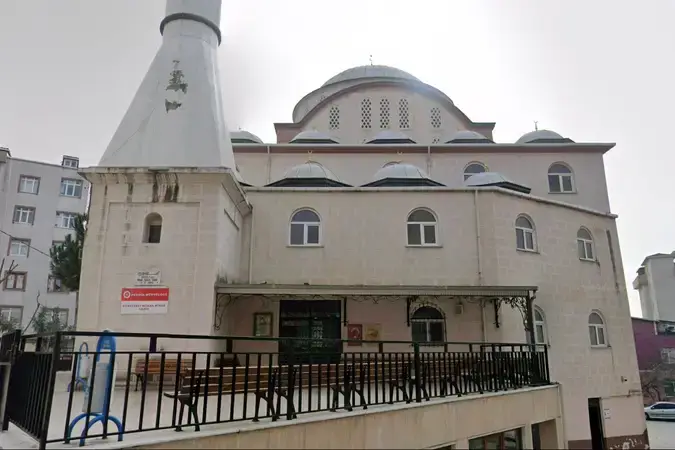 İstanbul Pendik Güzelyalı Mimar Sinan Cami kapak görseli
