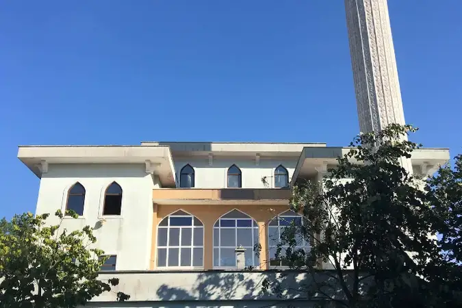 İstanbul Pendik Emirli Cami kapak görseli