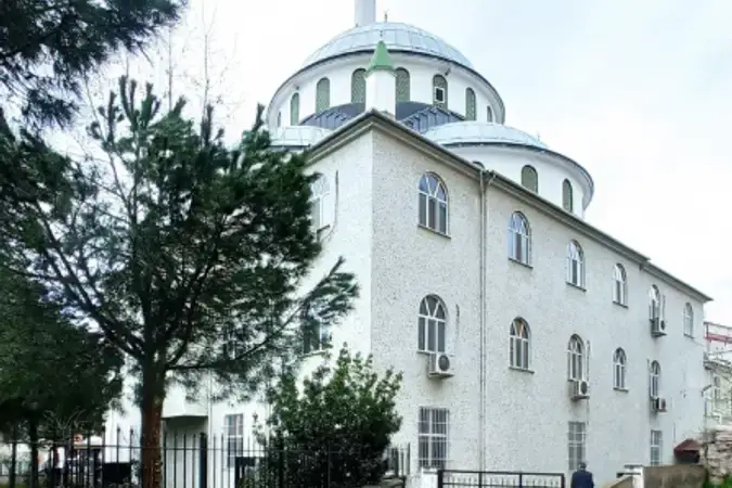 İstanbul Pendik Esenyalı Muhammediye Cami kapak görseli