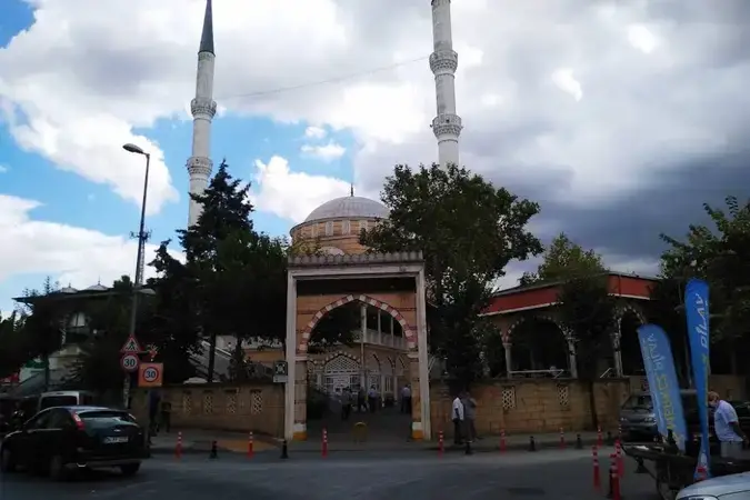 İstanbul Pendik Kaynarca Merkez Cami kapak görseli