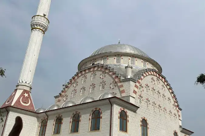 İstanbul Pendik Hacı Bayram Veli Cami kapak görseli
