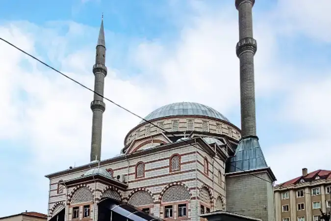 İstanbul Pendik Hafız İsmail Biçer Cami kapak görseli