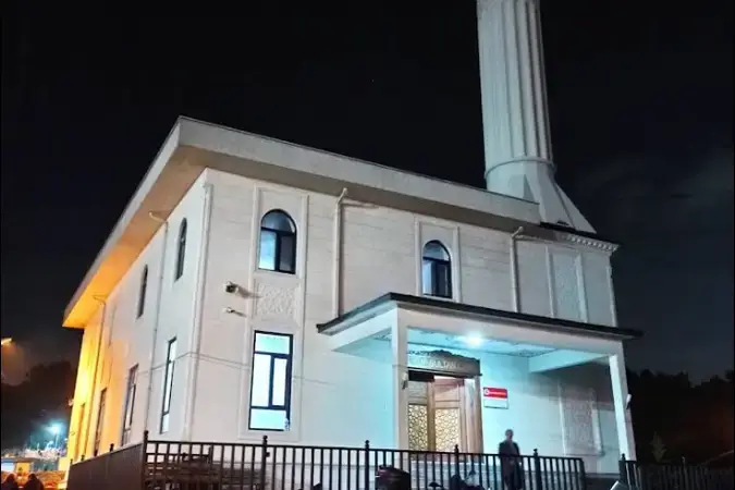 İstanbul Sancaktepe Eyüp Sultan Mahallesi Cami kapak görseli
