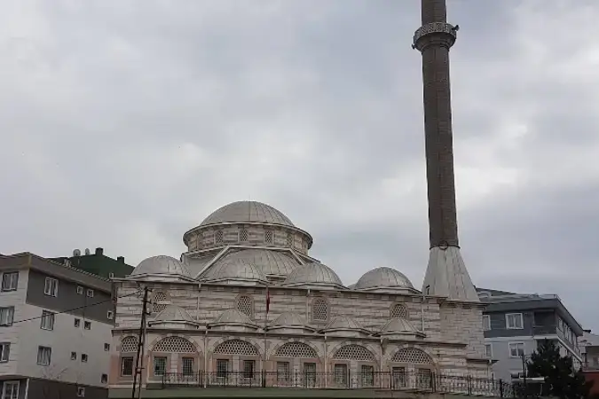 İstanbul Sancaktepe Samandıra Hacı Bayram Veli Cami kapak görseli