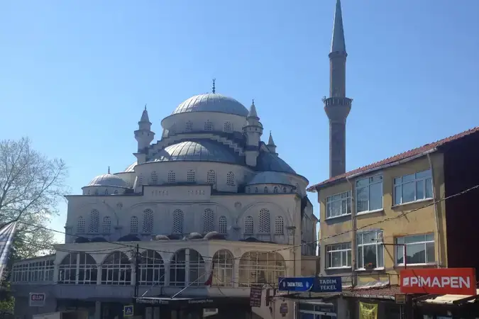 İstanbul Sarıyer Maden Tepeüstü Cami kapak görseli