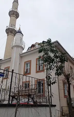 İstanbul Sarıyer Ayazağa Cendereci Muhittin Çelebi Cami kapak görseli