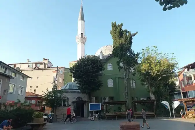 İstanbul Sarıyer Bahçeköy Yeni Cami kapak görseli