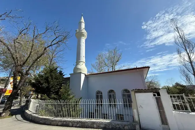 İstanbul Sarıyer Baltalimani Serhazin Süleyman Ağa Cami kapak görseli