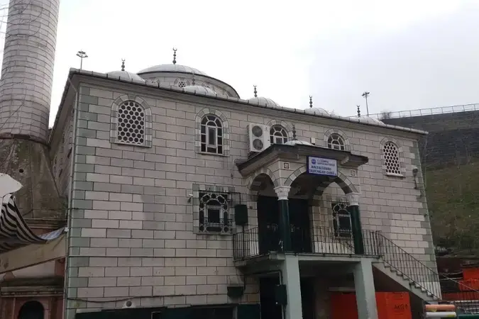 İstanbul Sarıyer Baltalimanı Taşocakları Cami kapak görseli