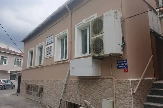 İstanbul Sarıyer Çiçek Cami kapak görseli