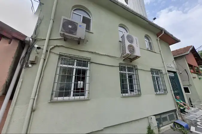 İstanbul Sarıyer Hacı Ahmet Yesevi Cami kapak görseli