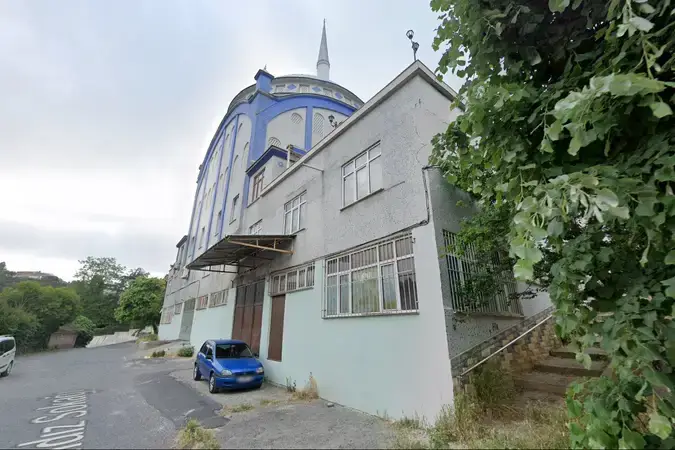 İstanbul Sarıyer Tarabya Dostevler Cami kapak görseli