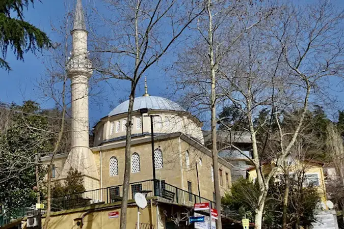 İstanbul Sarıyer Yeniköy Yeni Cami kapak görseli
