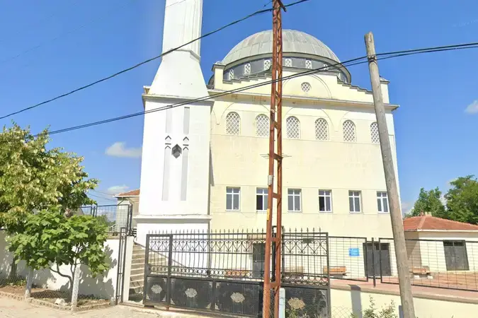 İstanbul Silivri Büyüksinekli Köyü Cami kapak görseli