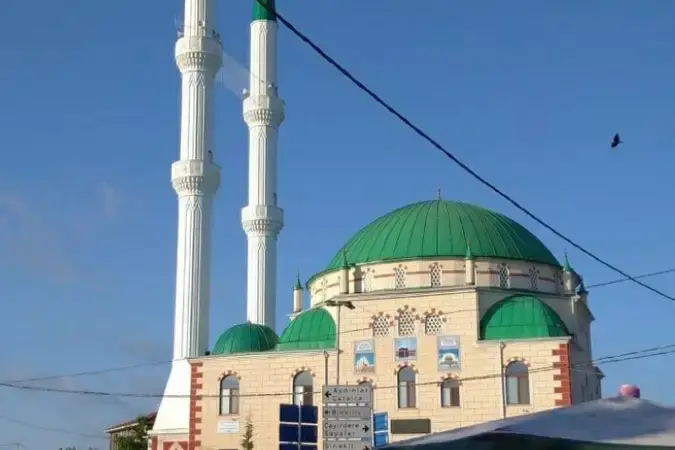 İstanbul Silivri Çayırdere Köyü Cami kapak görseli