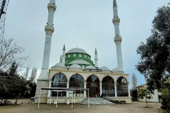 İstanbul Silivri Kavaklı Cami kapak görseli