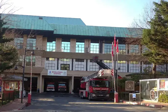 İstanbul Şişli Harbiye İtfaiye Mescidi kapak görseli