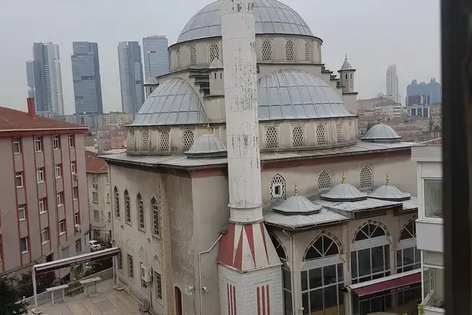 İstanbul Şişli Osman Sağnak Cami kapak görseli