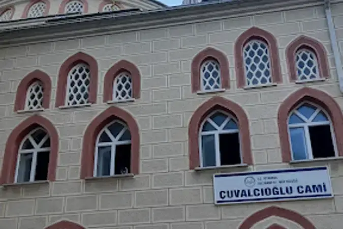 İstanbul Sultanbeyli Çuvalcıoğlu Cami kapak görseli