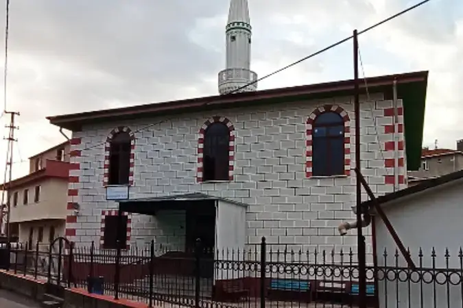 İstanbul Sultanbeyli Osmanağa Cami kapak görseli