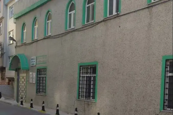 İstanbul Sultangazi Birlik Cami kapak görseli