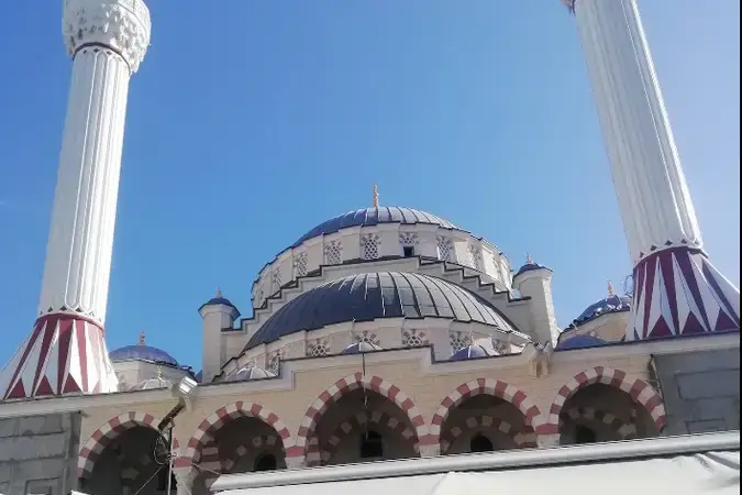İstanbul Sultangazi Hacı Kadir Kundurucı Cami kapak görseli