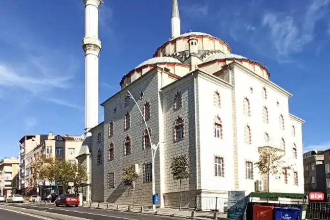 İstanbul Sultangazi İsmail Ağa Cami kapak görseli