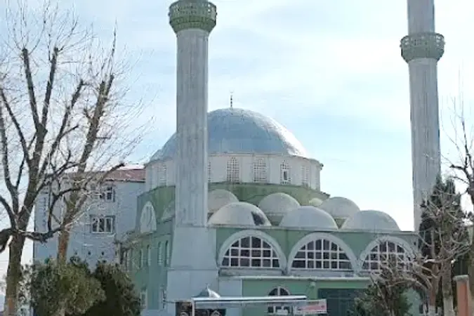 İstanbul Sultangazi Yayla Merkez Cami kapak görseli