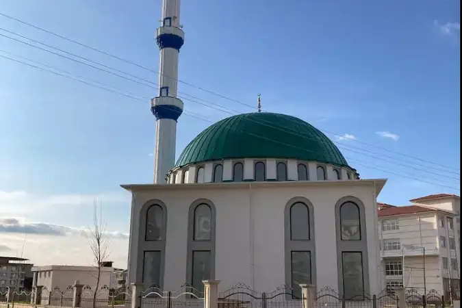 İzmir Torbalı Mehmet Ertürk İhl Tatbikat Cami kapak görseli