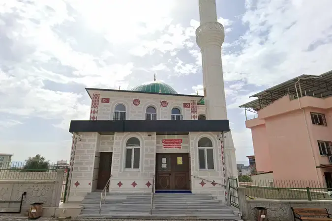 İzmir Torbalı Ayrancılar Mahallesi İmam Hatip Lisesi Hudeybiye Cami kapak görseli