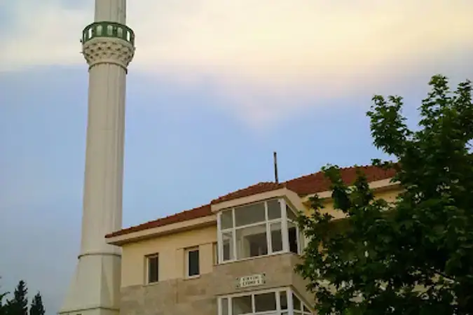 İzmir Urla Kalabak Fatih Cami kapak görseli