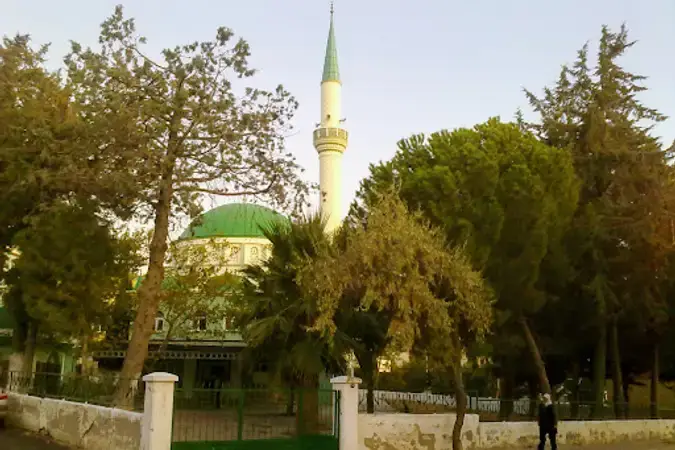 İzmir Aliağa Yeşiltepe Cami kapak görseli