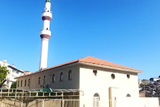 İzmir Balçova Tatbikat Cami kapak görseli