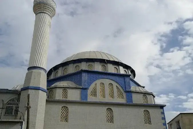 İzmir Bayraklı Zafer Cami kapak görseli