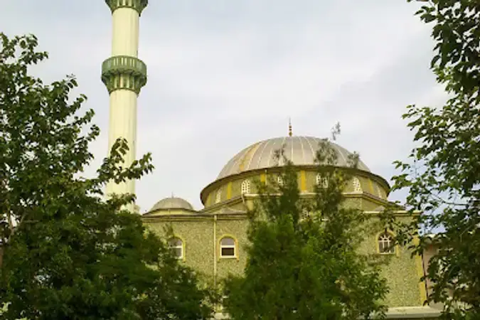 İzmir Bayraklı Deliklikaya Cami kapak görseli