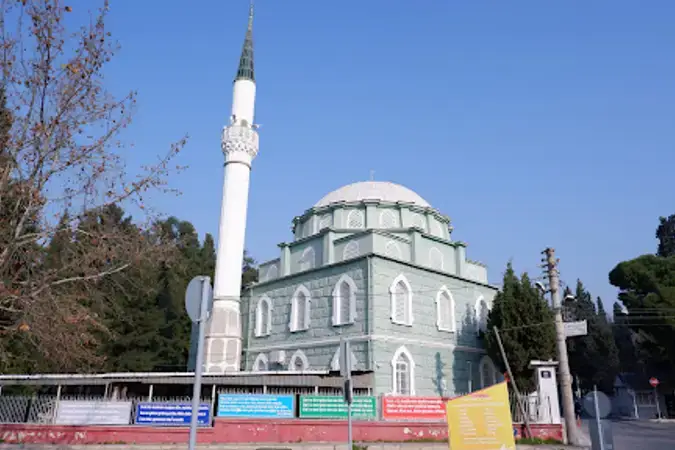 İzmir Bayraklı Soğukkuyu Kabristan Cami kapak görseli