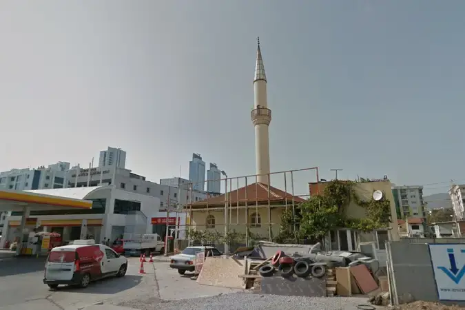 İzmir Bayraklı Mansuroğlu Cami kapak görseli