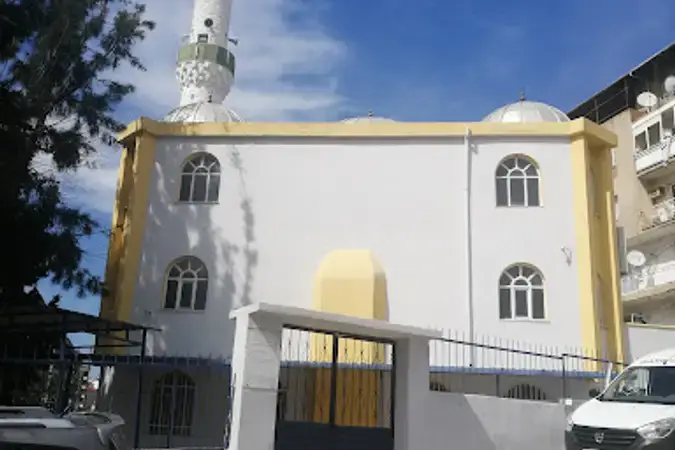 İzmir Bayraklı Naldöken Fevzipaşa Cami kapak görseli