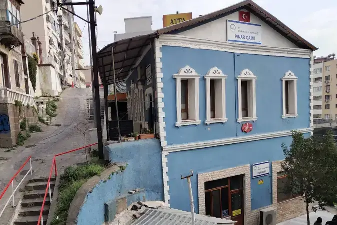 İzmir Bayraklı Pınar Cami kapak görseli