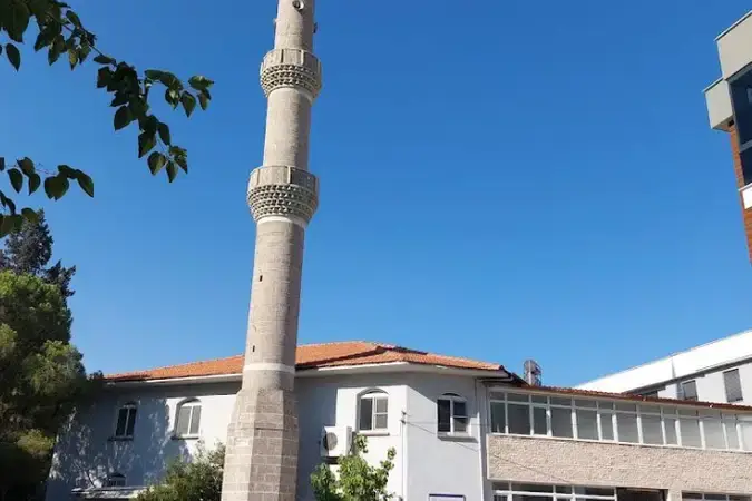 İzmir Bergama Maltepe Mahallesi Cami kapak görseli
